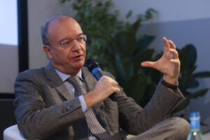Valditara: avvio delle riforme docenti sostegno